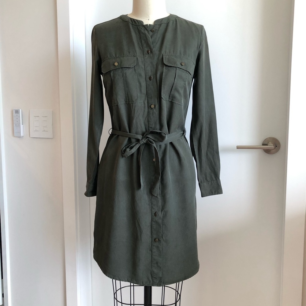 2/$30 Banana Republic Lyocell Button up Shirt Dress Green